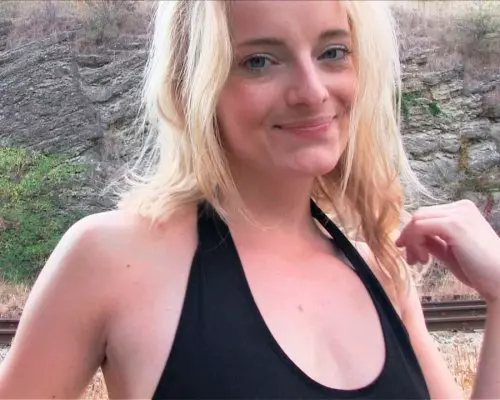 Creampie Ride for a Cheerleader