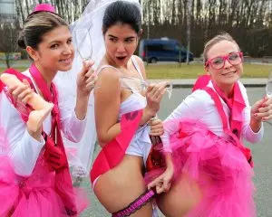 Hen party gets wild in Prague taxi