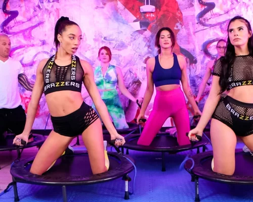 Double Bubble Bouncing Butt