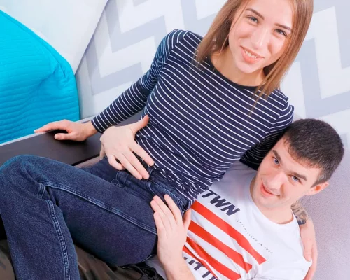 Couple fills love nest with lust