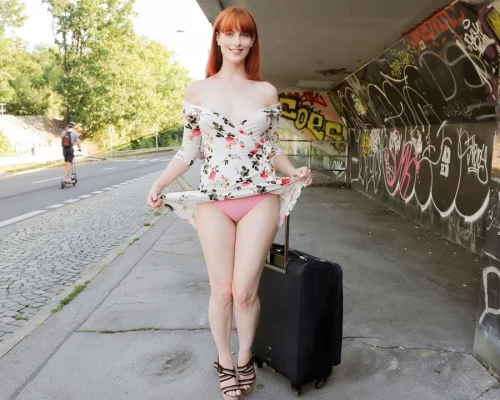 Dirty hot American redhead beauty