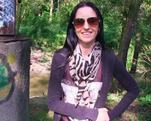 Broke Model Fucks Stranger In The Woods For A Job