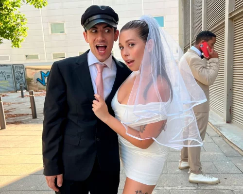 Chauffeur Fucks The Bride