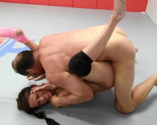 Sofie Marie vs Spike Irons