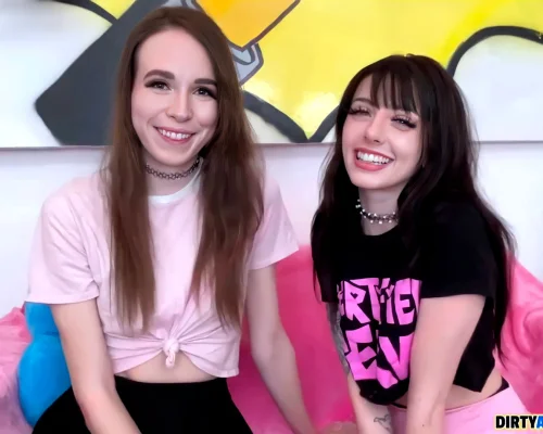 Kitty & Brooke's Cocksucking Connection