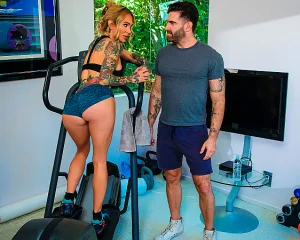 Sarah Jessie - Ken Feels in Dirty Wives Club