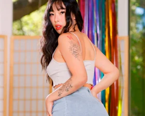 Asian Elle Lee Creampied By Stepbrother