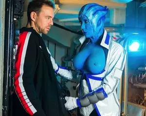 Ass Effect A XXX Parody