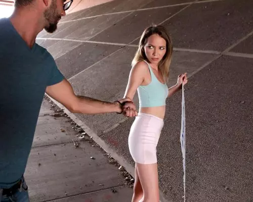 Ass For Cash - S5:E1