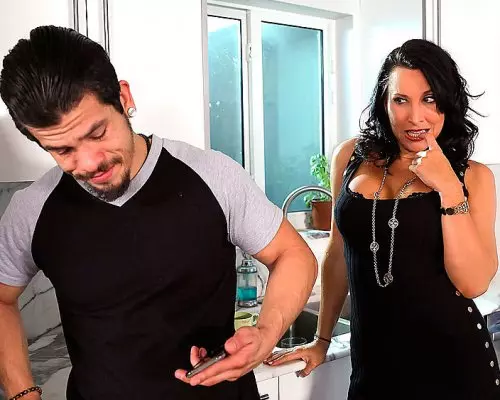 Lezley Zen - Bambino in My Friend's Hot Mom